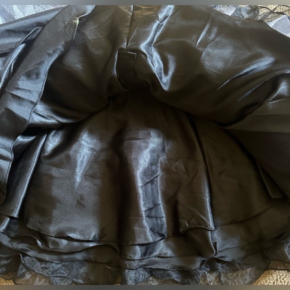 Fiesta Dress Size M - Picture 8 of 10